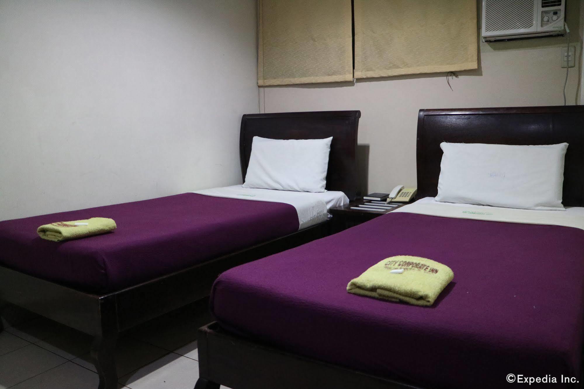 City Corporate Inn Iloilo Extérieur photo